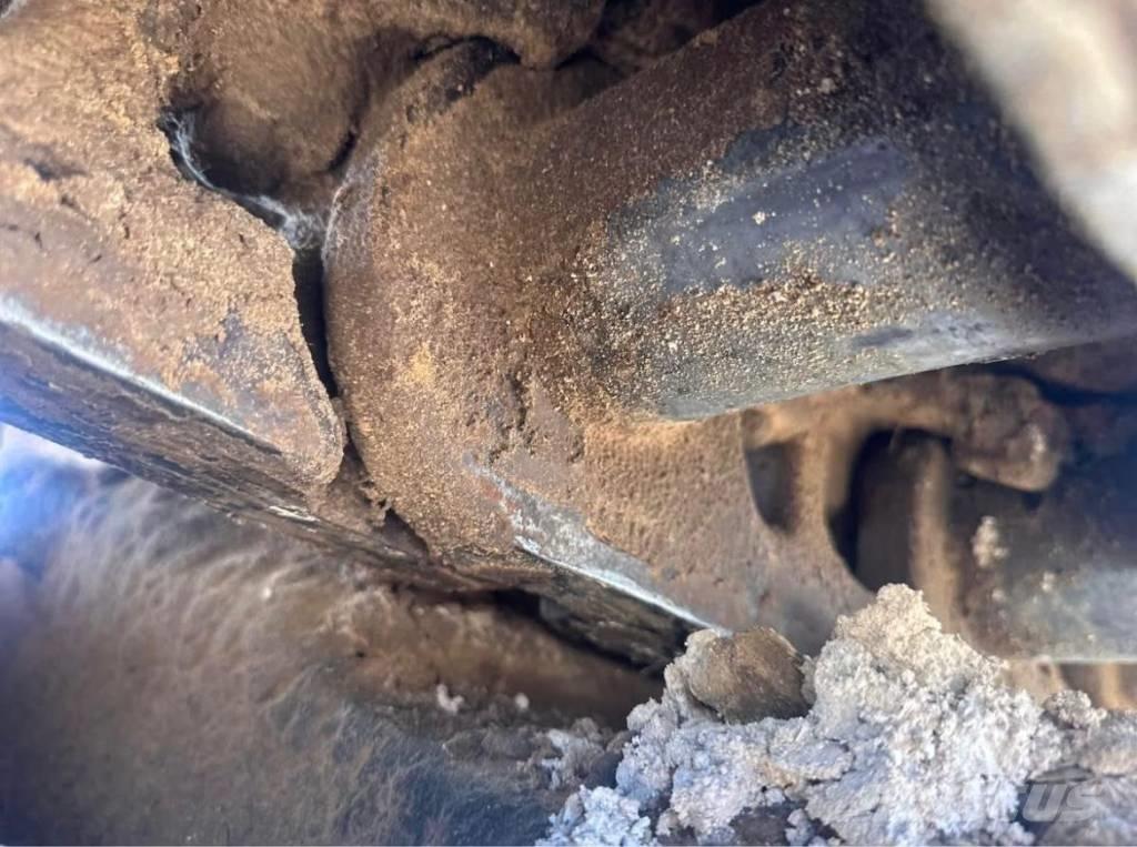 CAT 375 B Crawler excavators