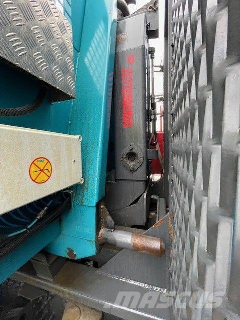 Volvo FM13 Hook lift trucks