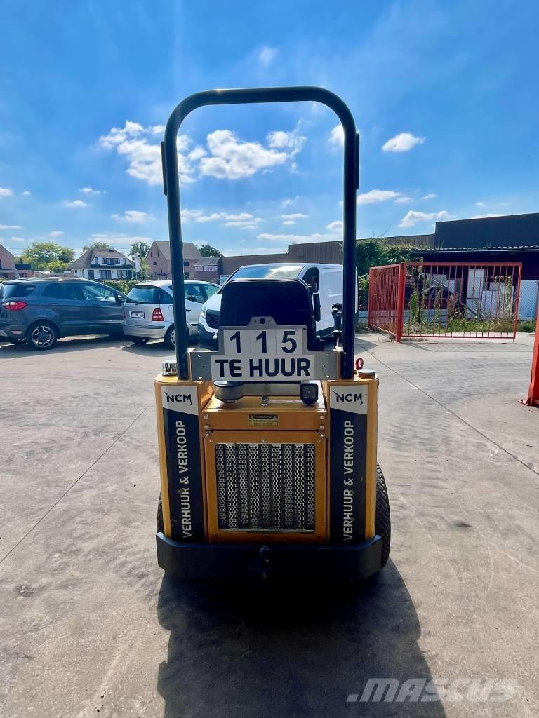 Knikmops KM 100 Wheel loaders