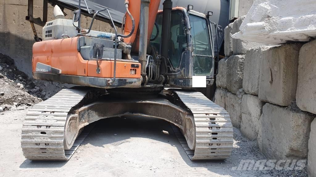 Doosan DX 300 LC-5 Crawler excavators