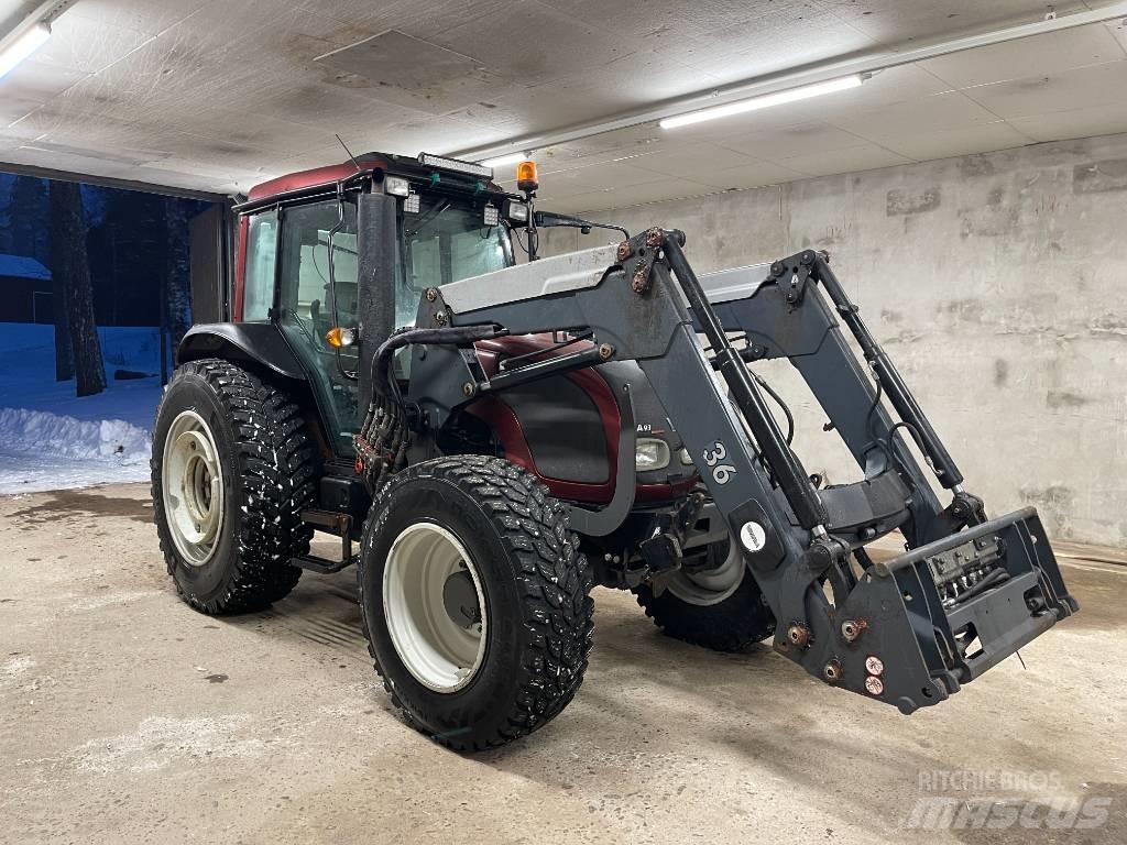 Valtra A 93 Tractors