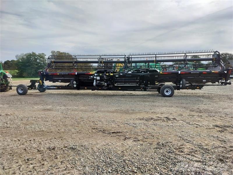 MacDon FD 140 Combine harvester accessories