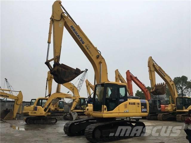 Komatsu PC 220-7 Crawler excavators