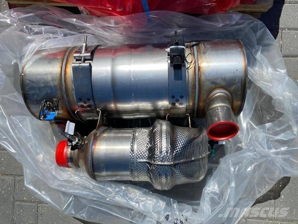 CAT C4.4 Farm machinery