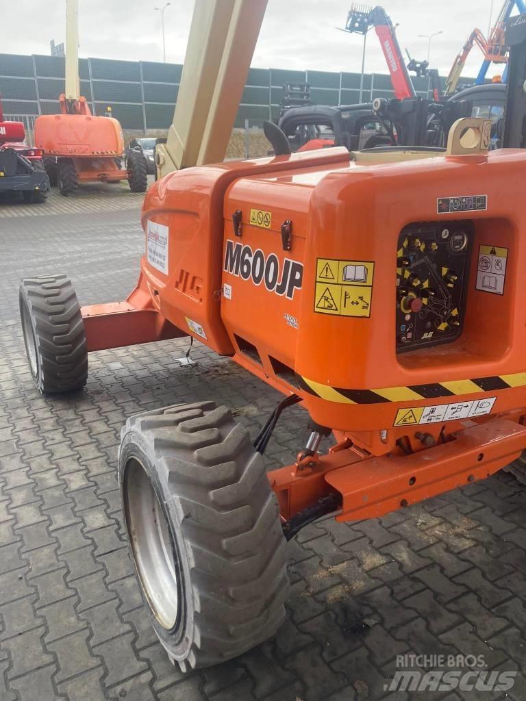 JLG M 600 JP Articulated boom lifts