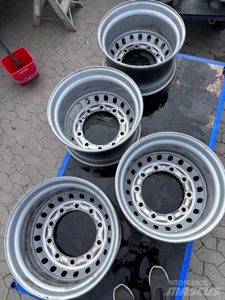 Scania P Tyres, wheels and rims