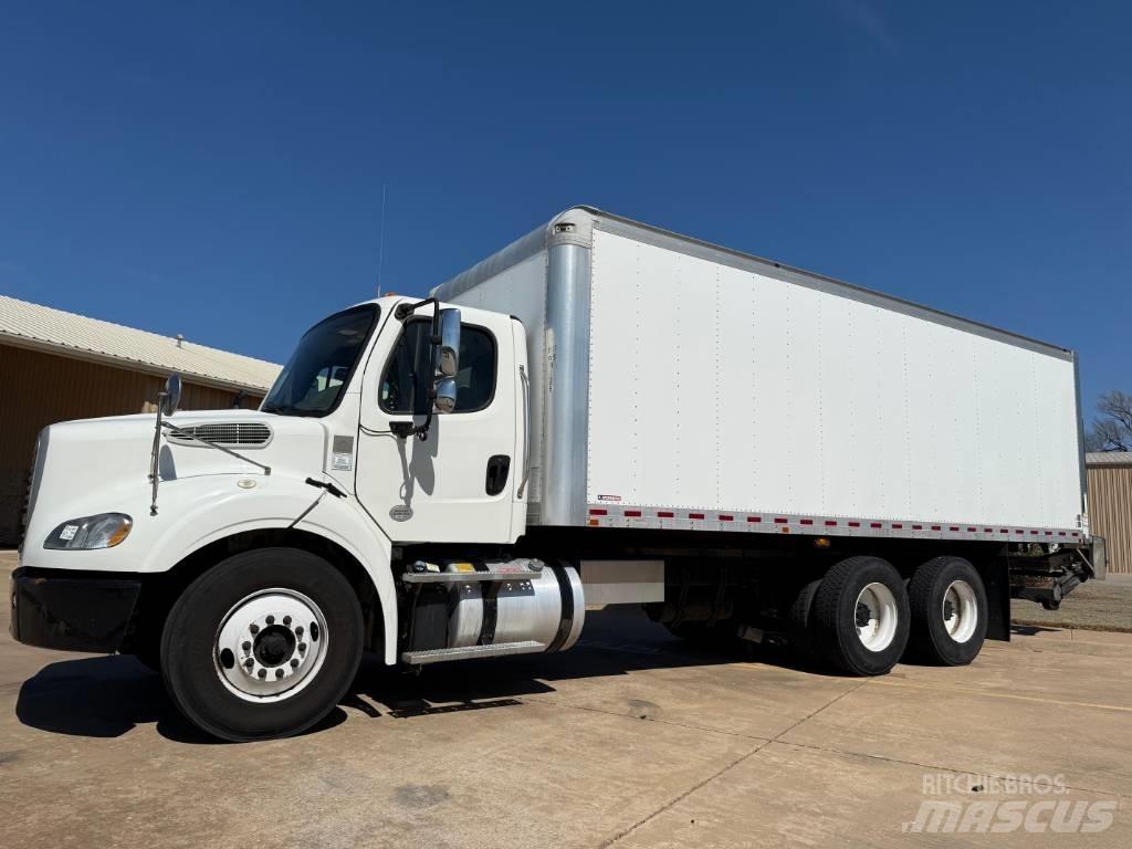 Freightliner M 106 Box trucks