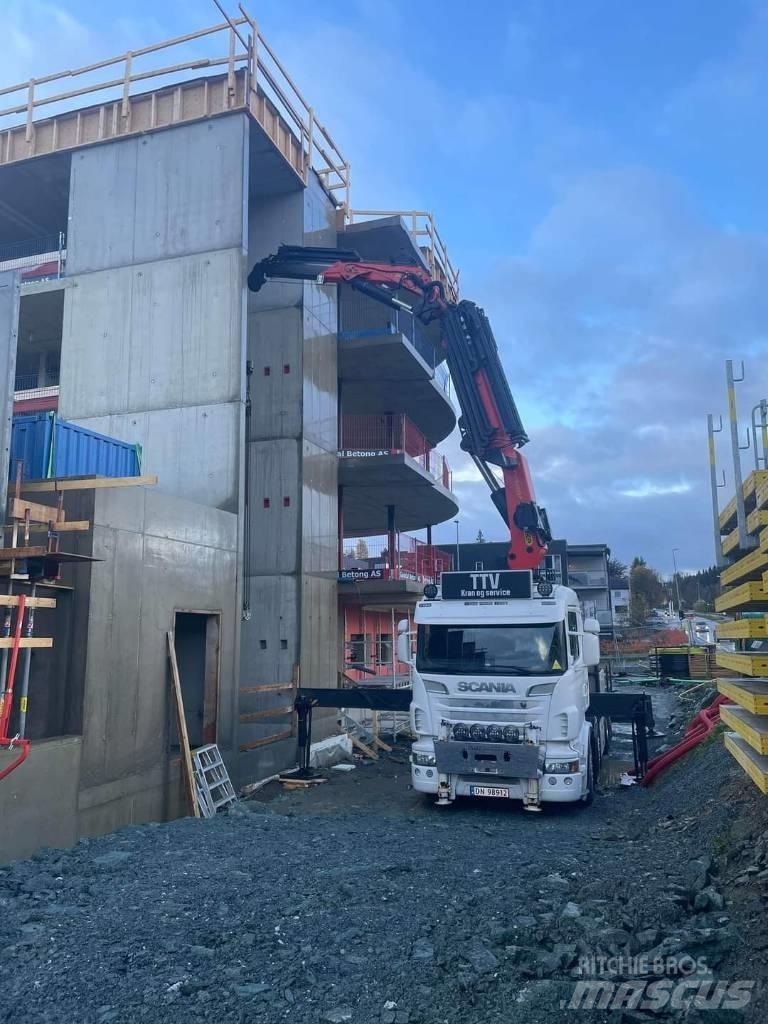 Scania 730 Truck mounted cranes