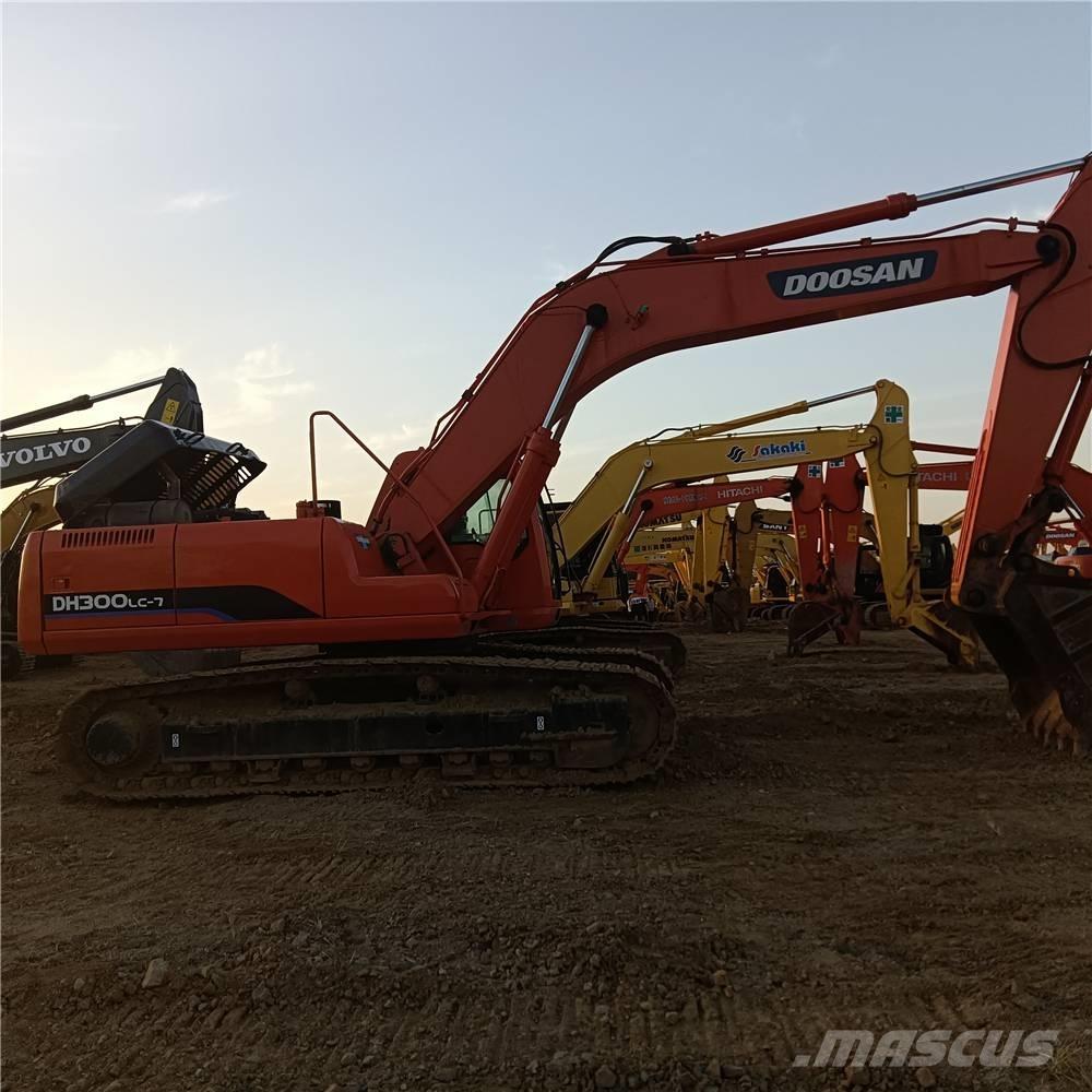 Doosan DH300LC-7 Crawler excavators