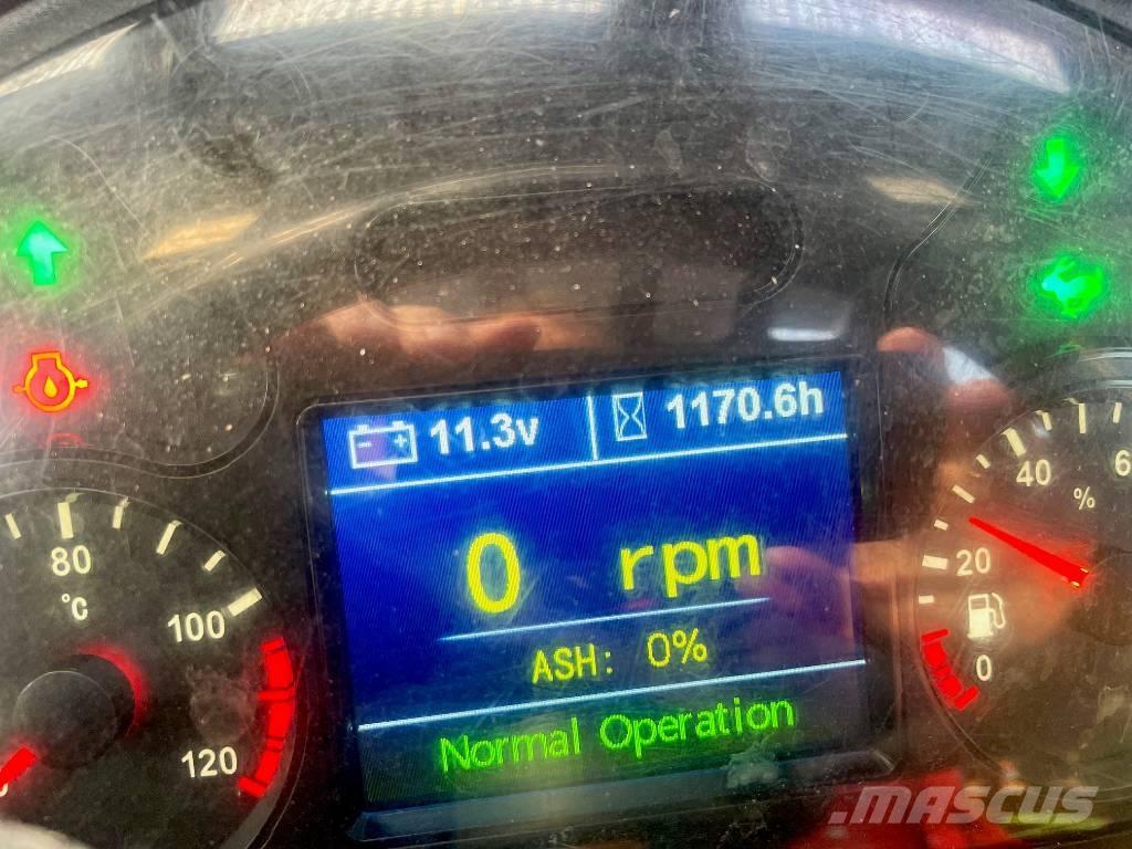 VM Loader 1040 LX Mini loaders