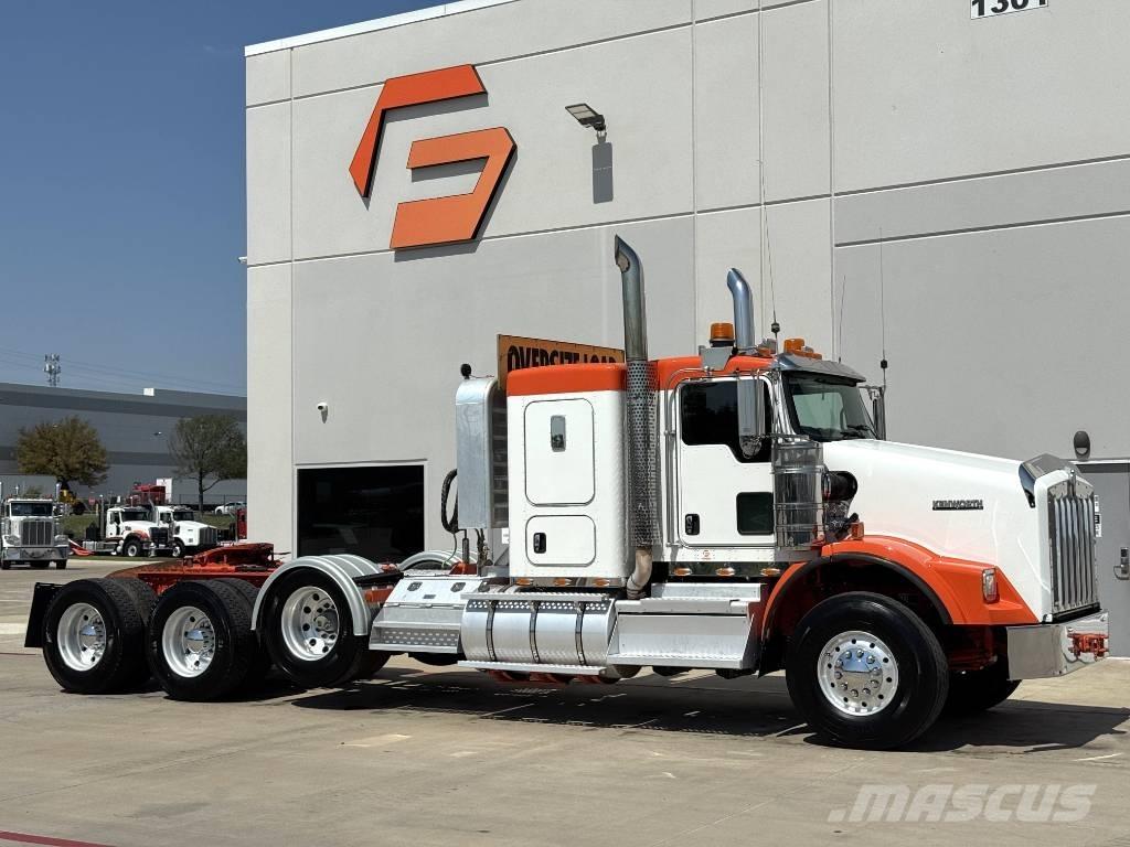 Kenworth T800 Prime Movers