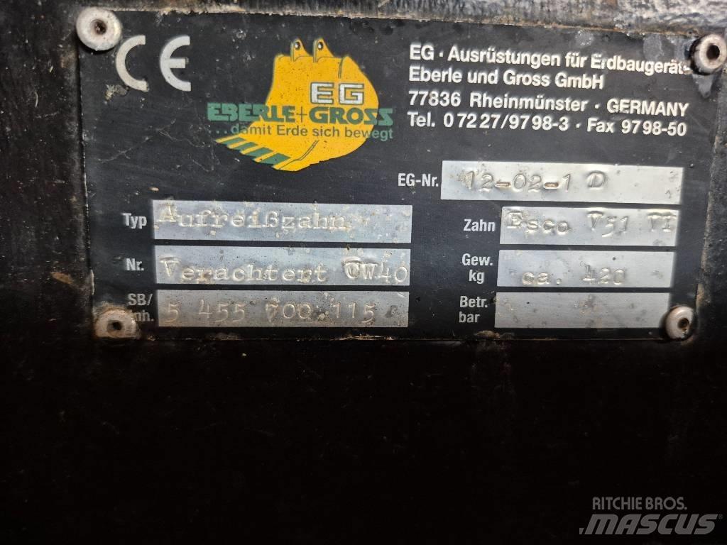 CAT CW 40 Scarifiers