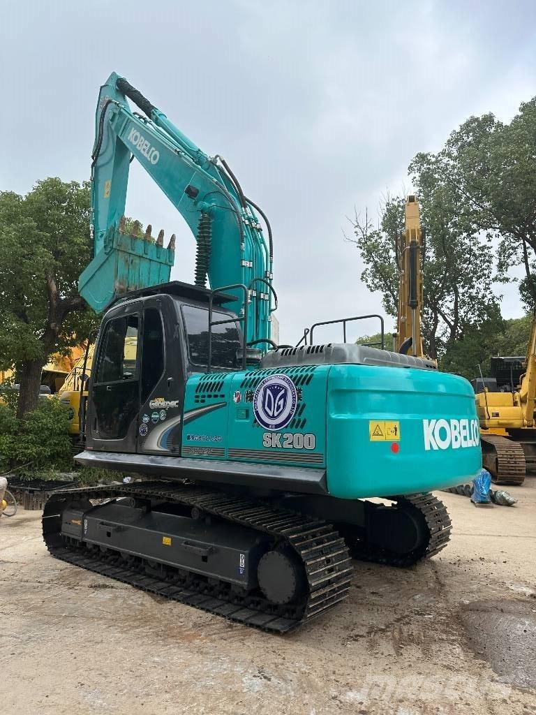 Kobelco SK 200 Crawler excavators