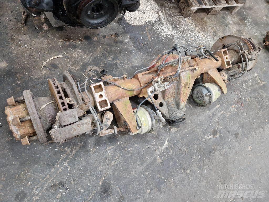 Iveco ML75E15 Axles