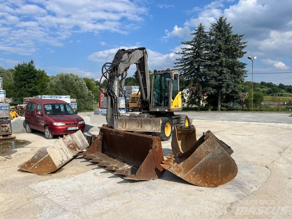 Mecalac 714 MW Wheeled excavators