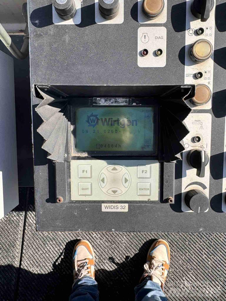 Wirtgen W2100 Asphalt cold milling machines