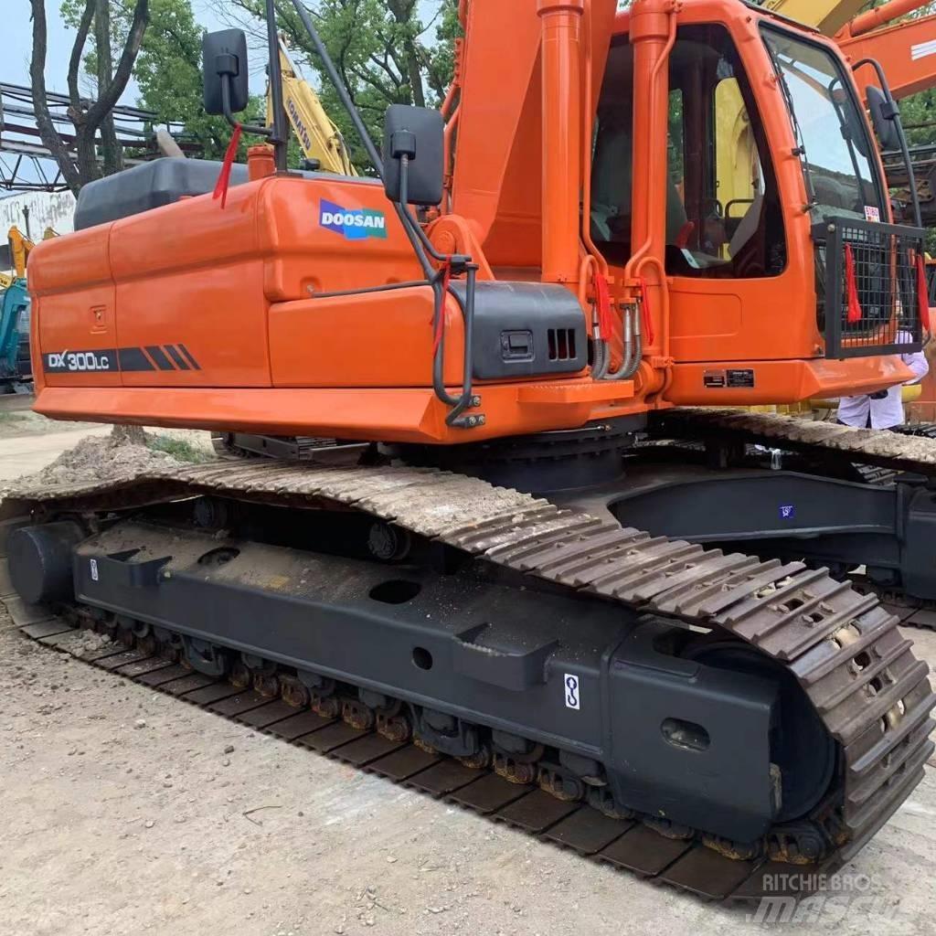 Doosan dx300 Crawler excavators