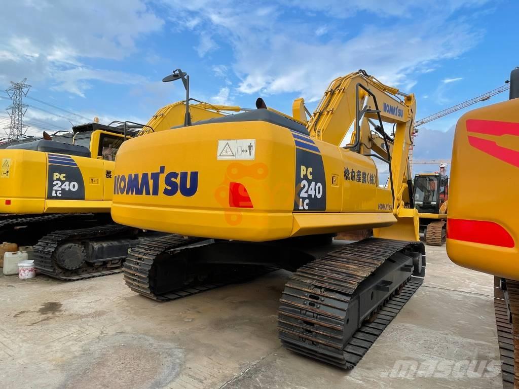 Komatsu PC 240 Crawler excavators