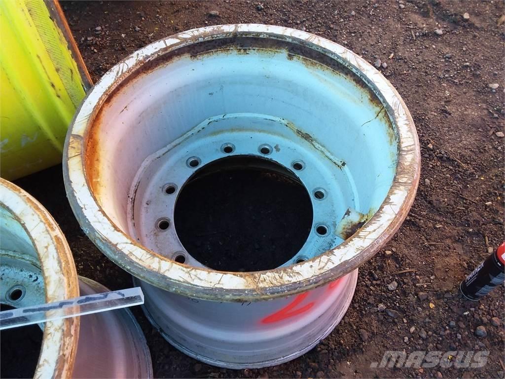 Valmet 890 20x26,5 Tyres, wheels and rims