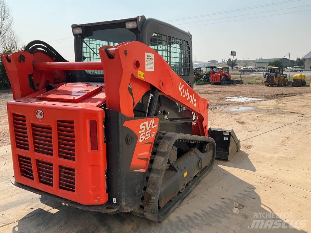 Kubota SVL65-2 Skid steer loaders
