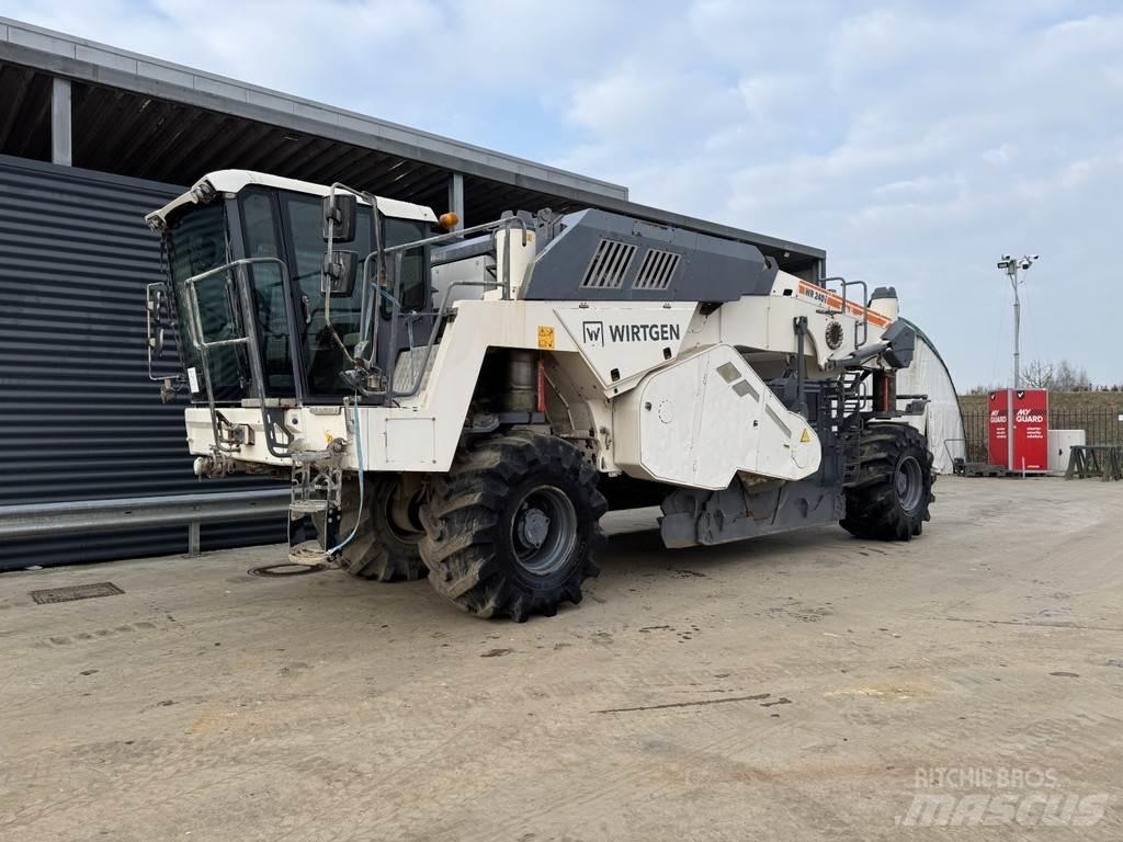 Wirtgen WR 240I Asphalt recycling