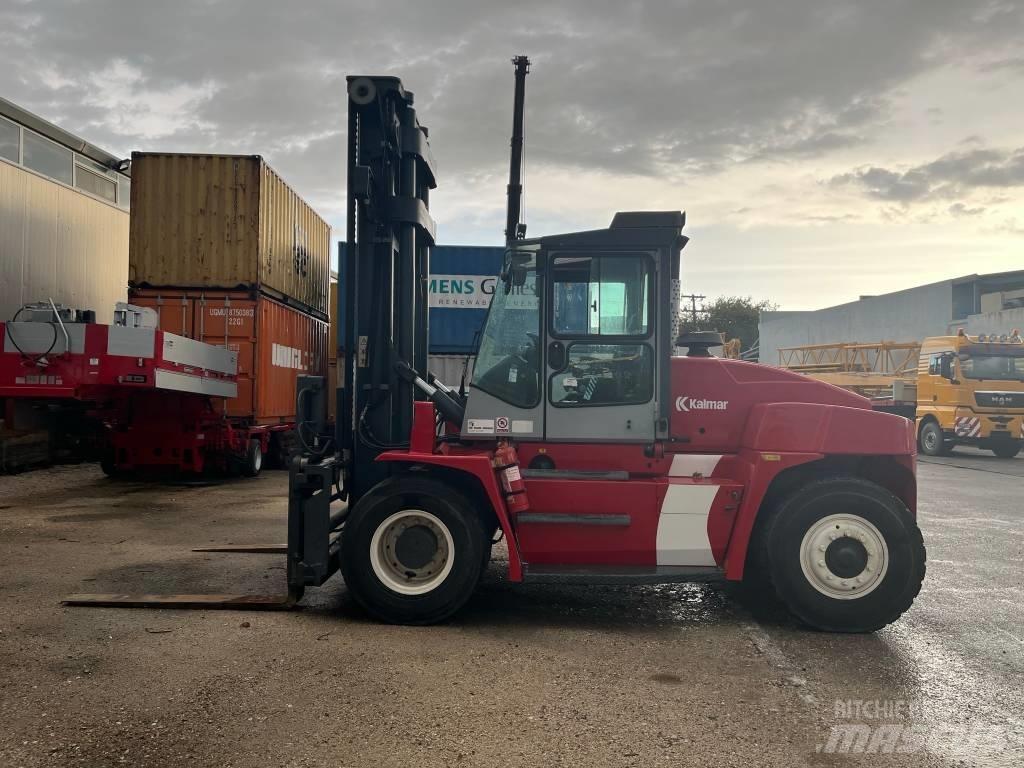 Kalmar DCE 120-6 Diesel trucks