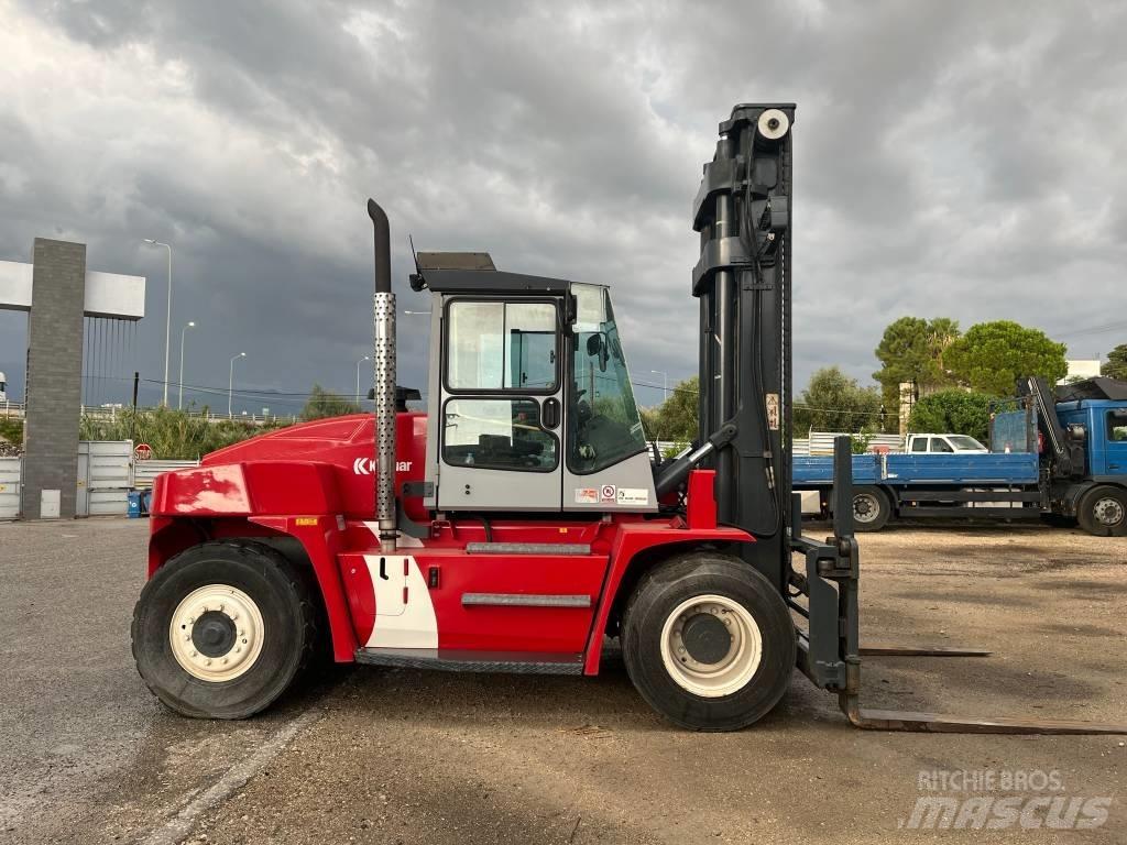 Kalmar DCE 120-6 Diesel trucks