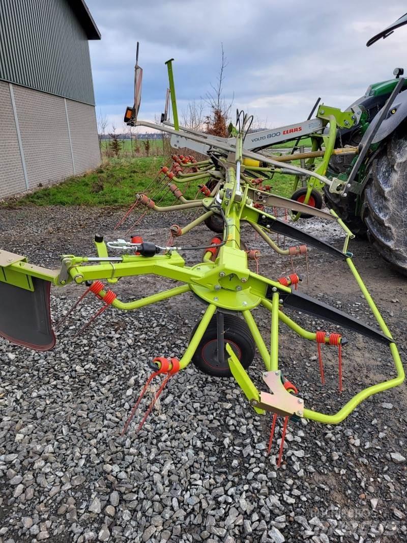 CLAAS Volto 800 Farm machinery