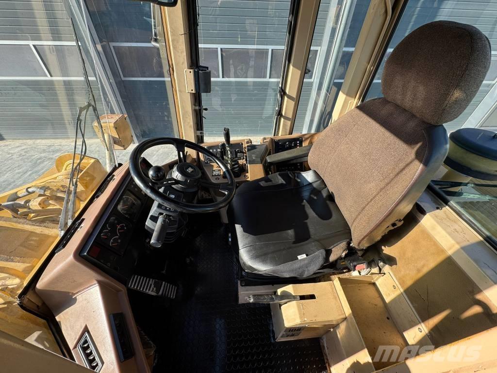 CAT 938 F Wheel loaders