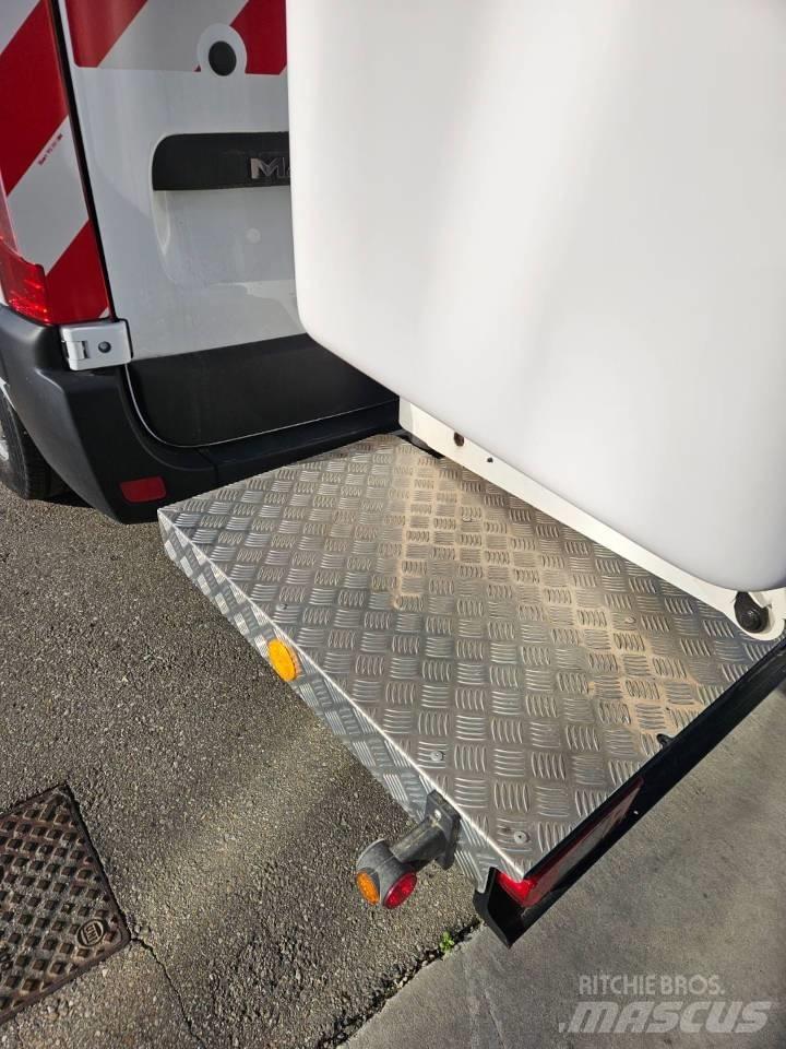 CTE VAN FT 121 Truck mounted platforms