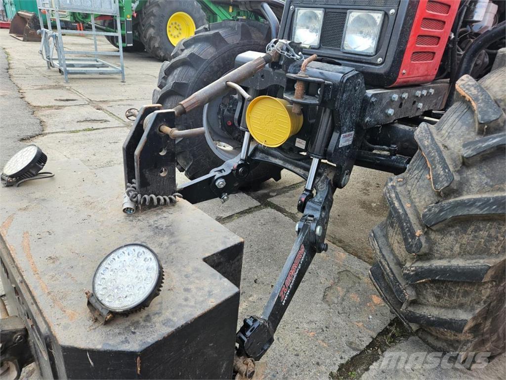 Belarus MTS 1025.2 Tractors
