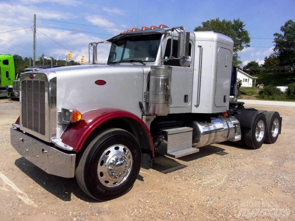 Peterbilt 367 Prime Movers