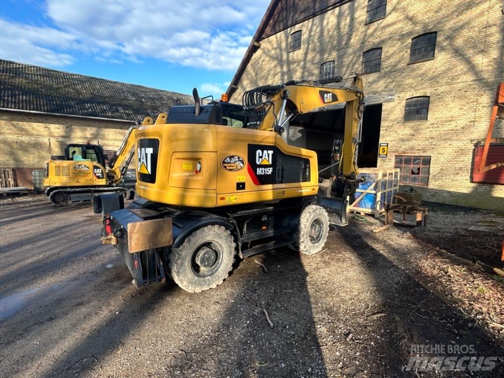 CAT M315 Wheeled excavators