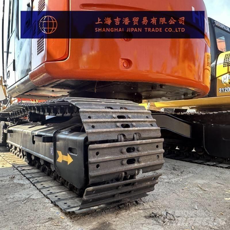 Hitachi ZX 135 Crawler excavators
