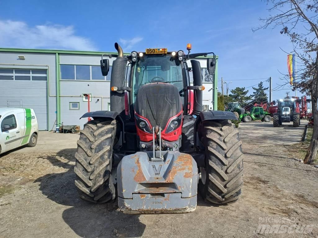 Valtra T 254 Tractors