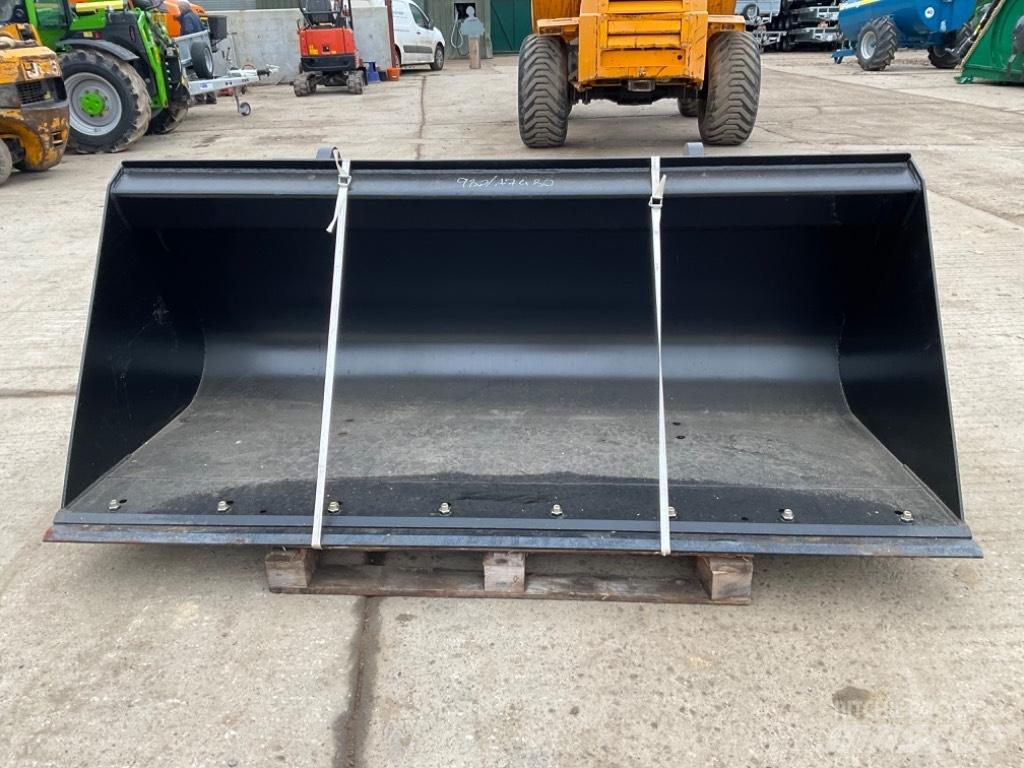 JCB SHOVEL BUCKET Buckets