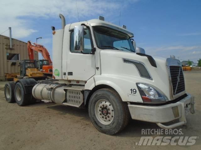 Volvo VNL Prime Movers