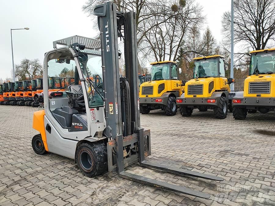 Still RX70-30T LPG trucks