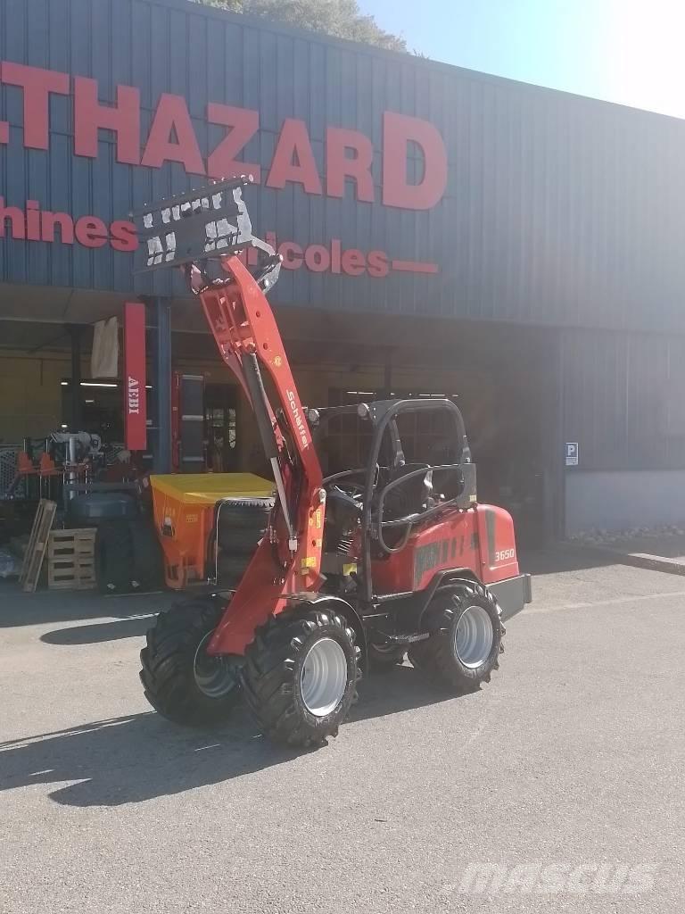 Schäffer 3650 Mini loaders