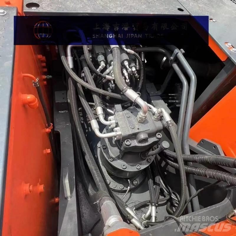 Doosan DX 300 Crawler excavators