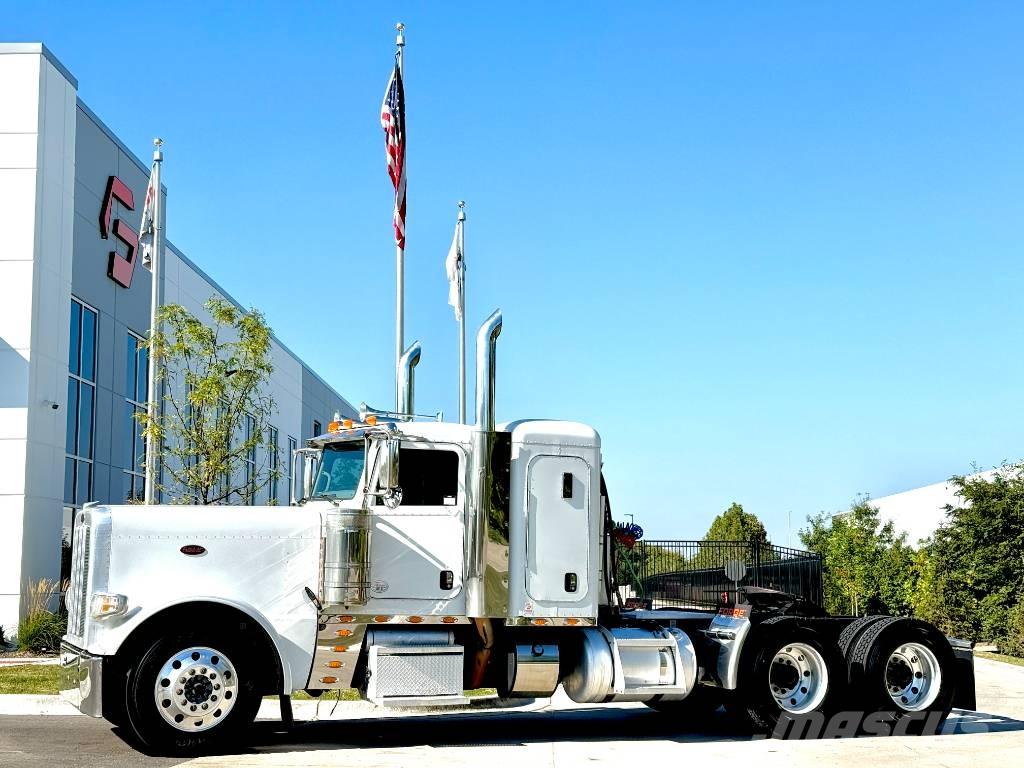 Peterbilt 389 Prime Movers