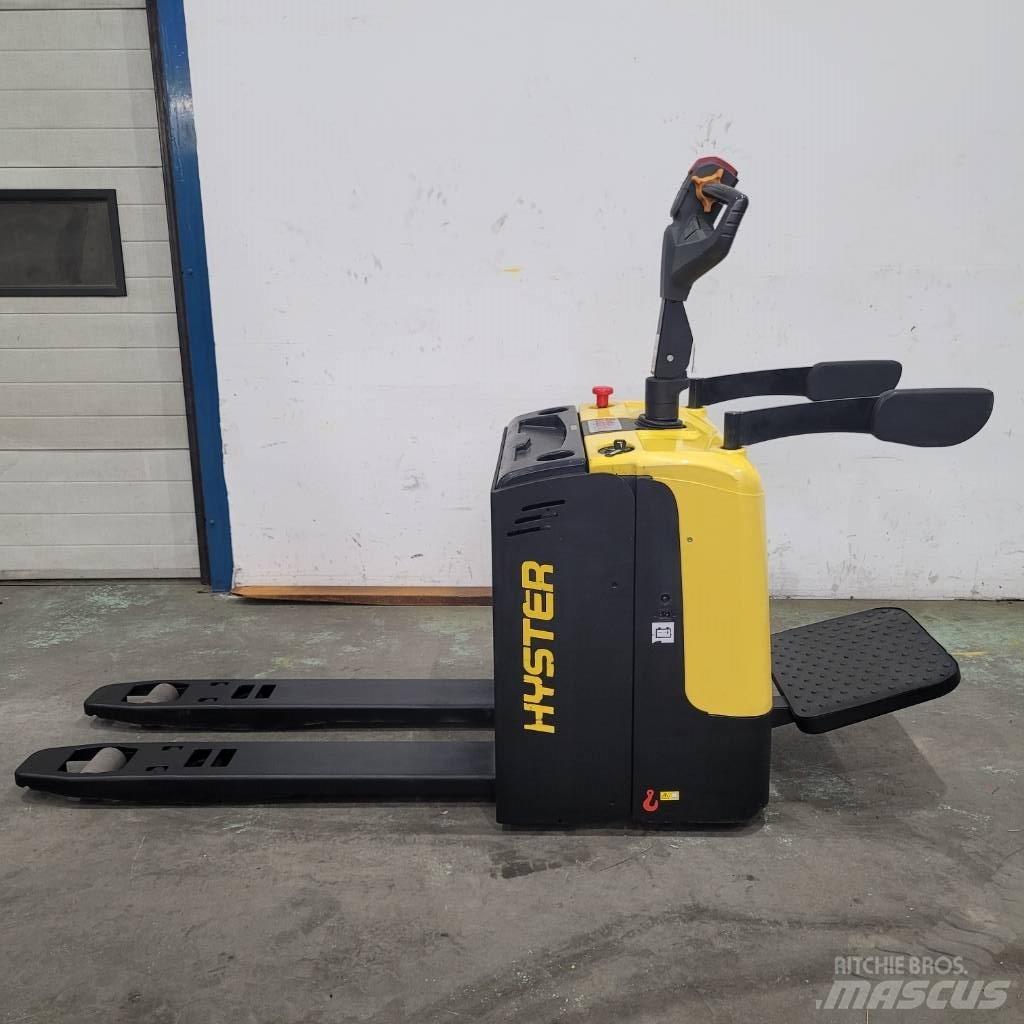 Hyster P 2.0 UTS Low lift with platform