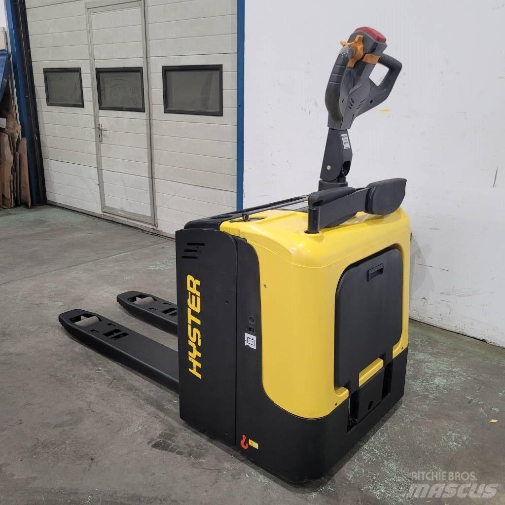 Hyster P 2.0 UTS Low lift with platform