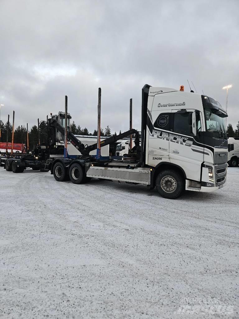 Volvo FH16 Timber trucks