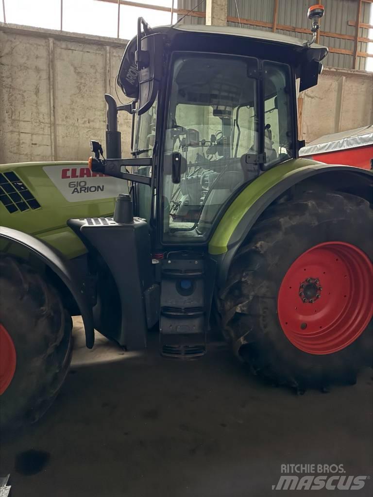 CLAAS Arion 610 CIS Tractors