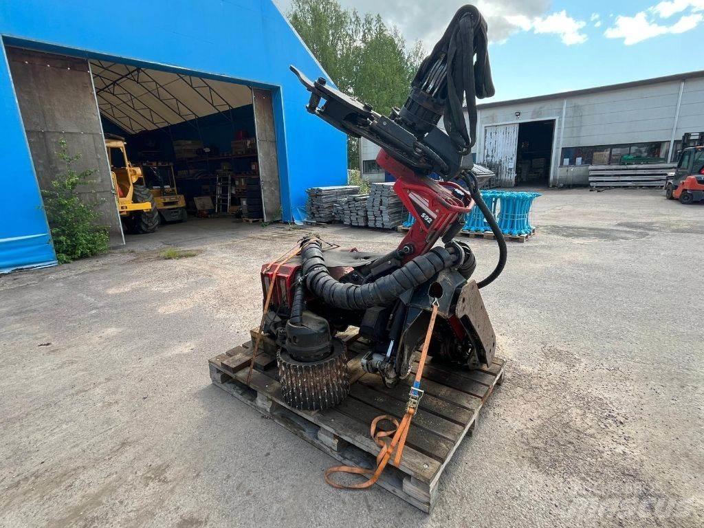Komatsu S92 Harvester heads