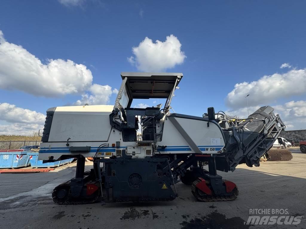 Wirtgen W 150 Asphalt cold milling machines