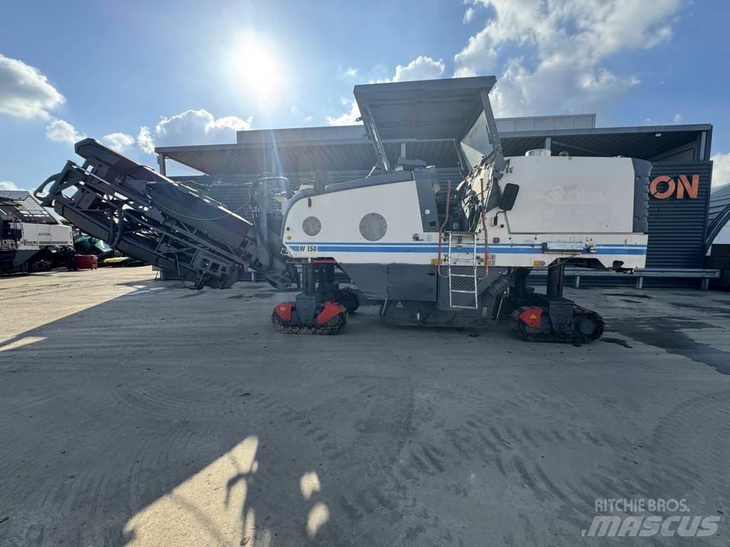 Wirtgen W 150 Asphalt cold milling machines