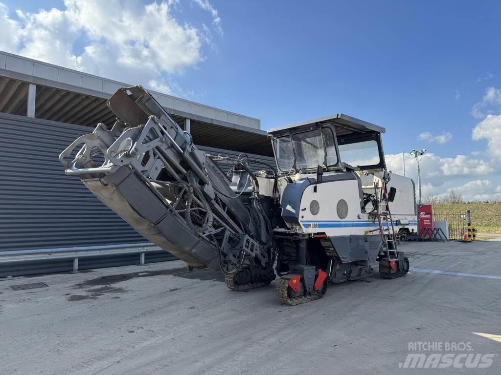 Wirtgen W 150 Asphalt cold milling machines