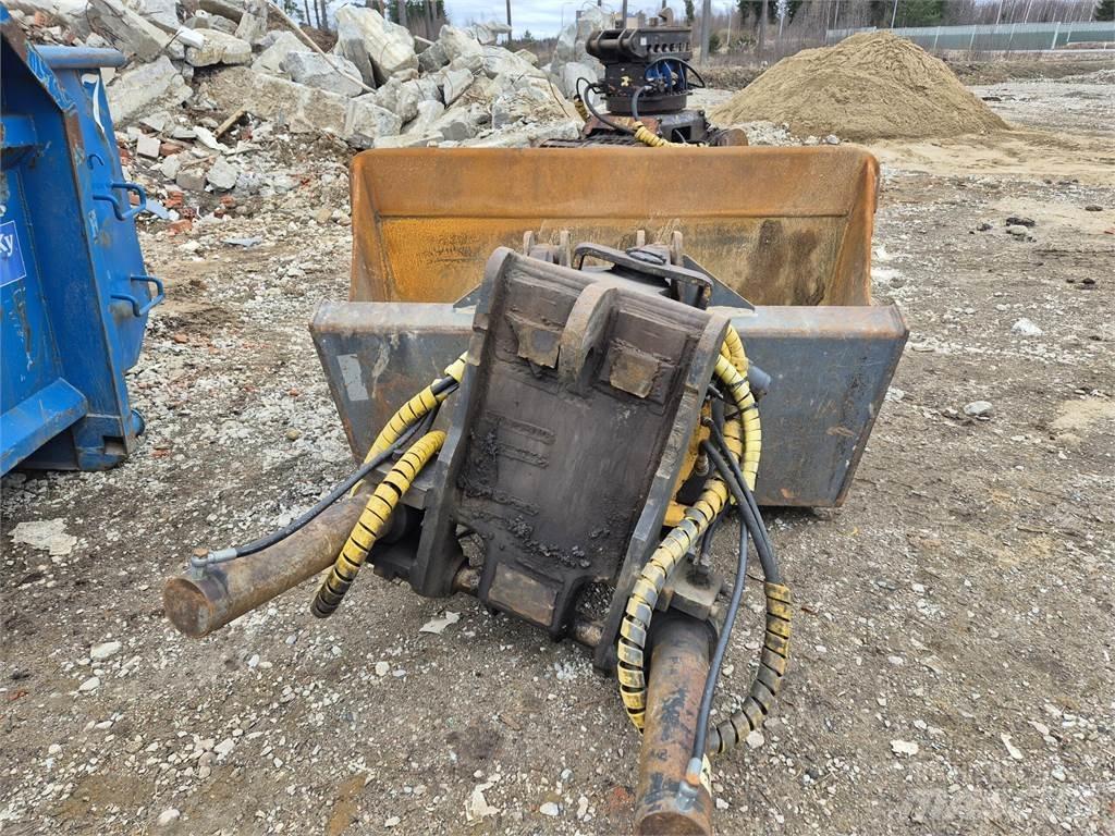 CAT 320D LRR Crawler excavators